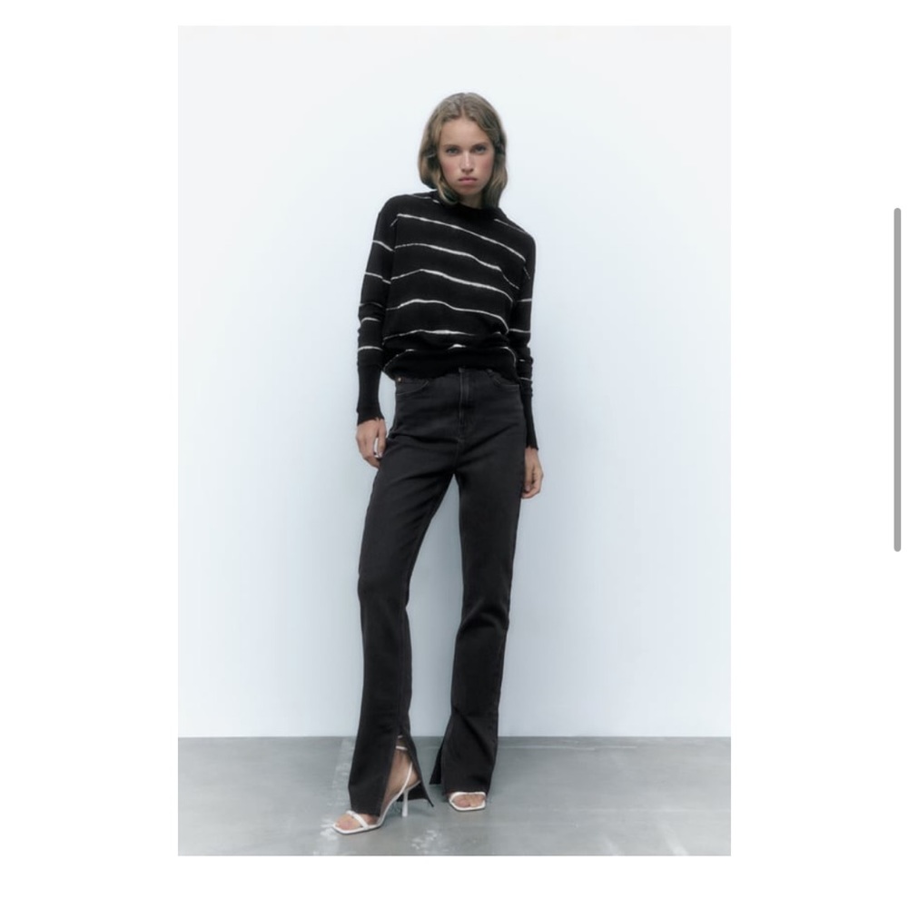 Z1975 HIGH RISE SLIM FLARED JEANS
Black 0/6164/168/800/32